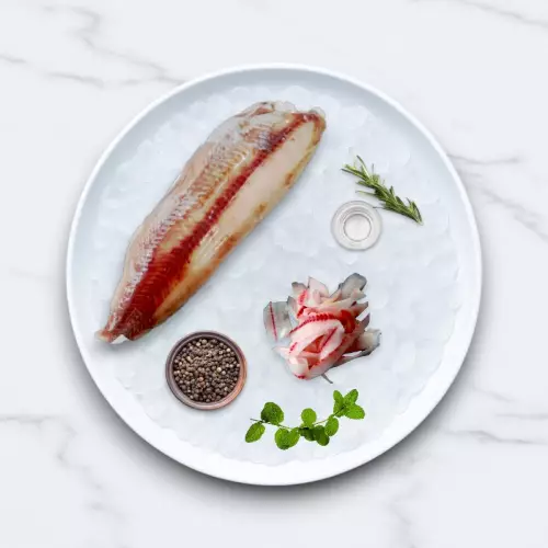Омуль тушка без кожи для строганины, Россия, 1кг